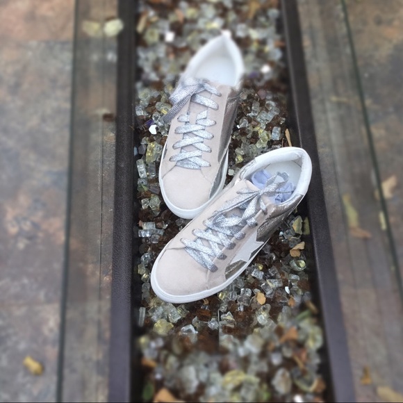 LAST‼️Stardom Metallic Sneakers - Picture 8 of 8